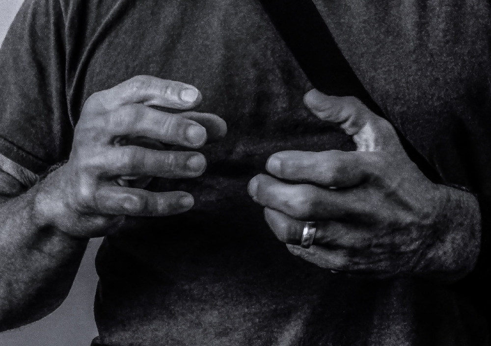b/w image of hands