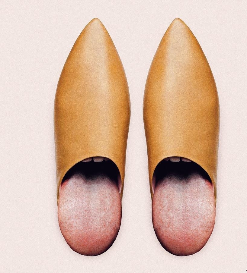 sandals with tongues for heels 