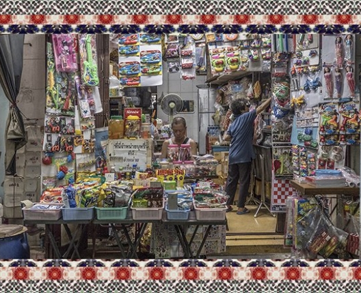 Chinatown Bangkok Drum 6 People Working