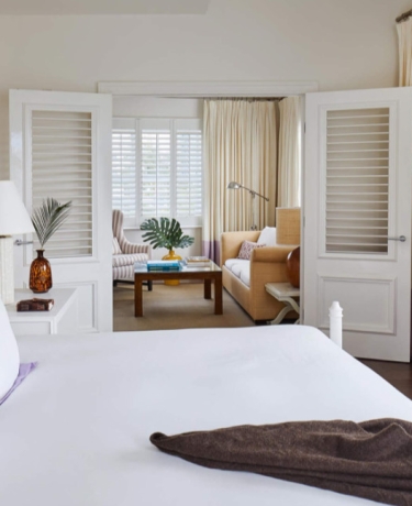 Royal Ocean View Suite